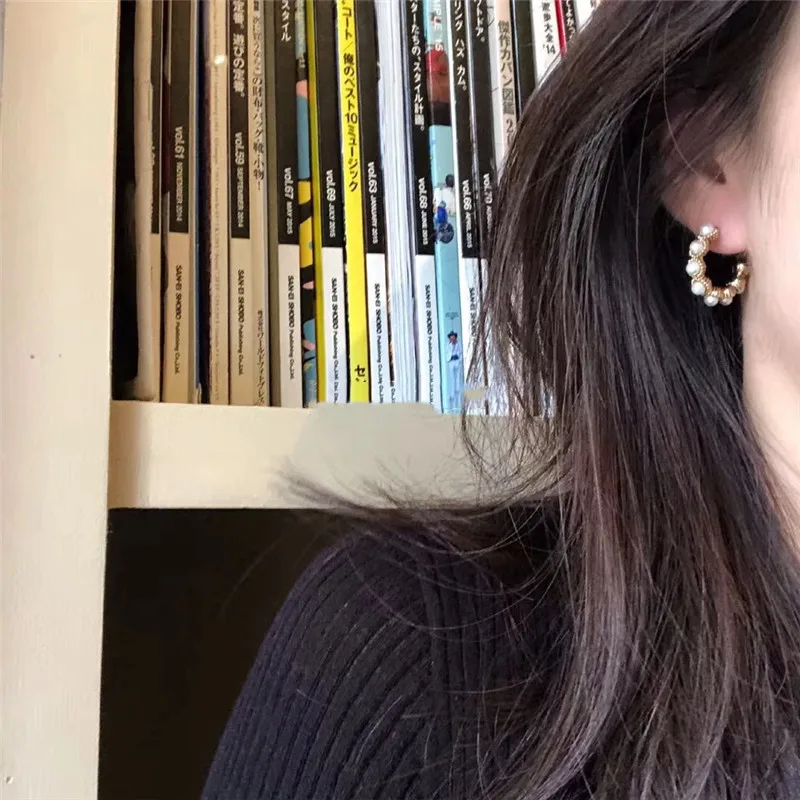 9930176940_305336439