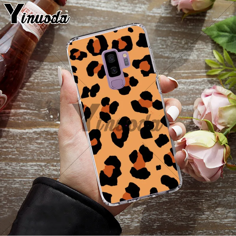 giraffe leopard tiger zebra Wild Print 
