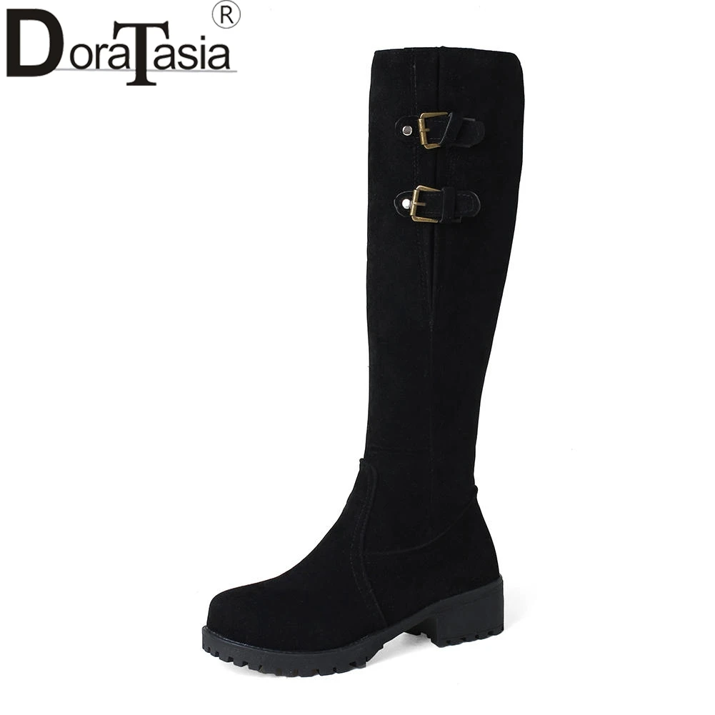 Koop DORATASIA Nieuwe Solid Vierkante Med Hakken Zip Metalen Decoratie Schoenen Vrouw Casual Winter Laarzen Zwart Grote Maat 33 44