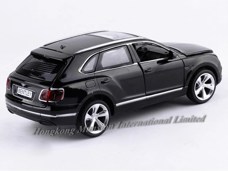 1:32 Масштаб роскошный внедорожник литой сплав металлическая модель автомобиля для коллекции Bentley Bentayga внедорожная модель дорожного транспортного средства игрушки автомобиль