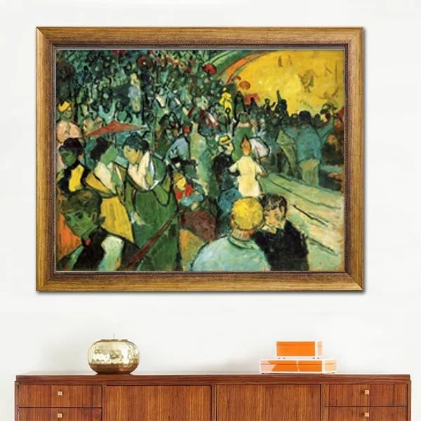tn_Spectators in the Arena at Arles-1