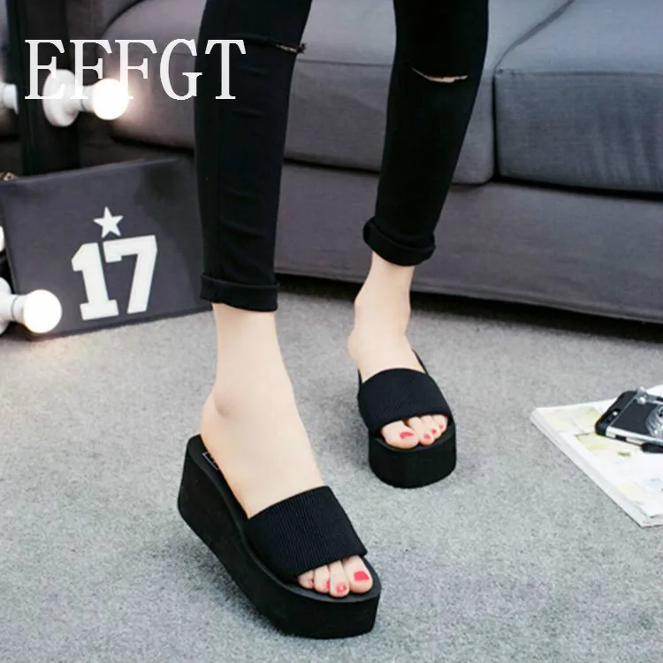 

EFFGT 2019 Summer Woman Shoes Platform bath slippers Wedge Beach Flip Flops High Heel Slippers For Women Pure color Ladies Shoes