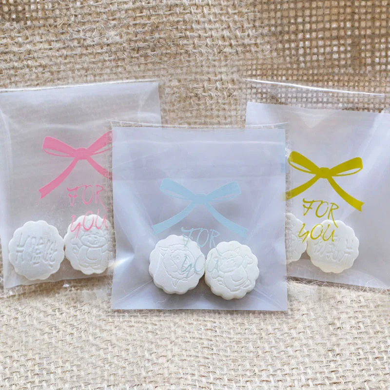

50-100pcs 7X7cm Cute Bow Tie Design Cooking Gift Bags DIY Wedding Party Cookie Candy Packing Bags Self Adhesive Pouch Supplies