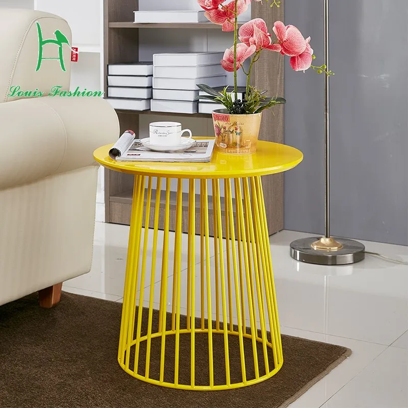 

Modern creative simple American small, wrought iron ark of sofa, tea table