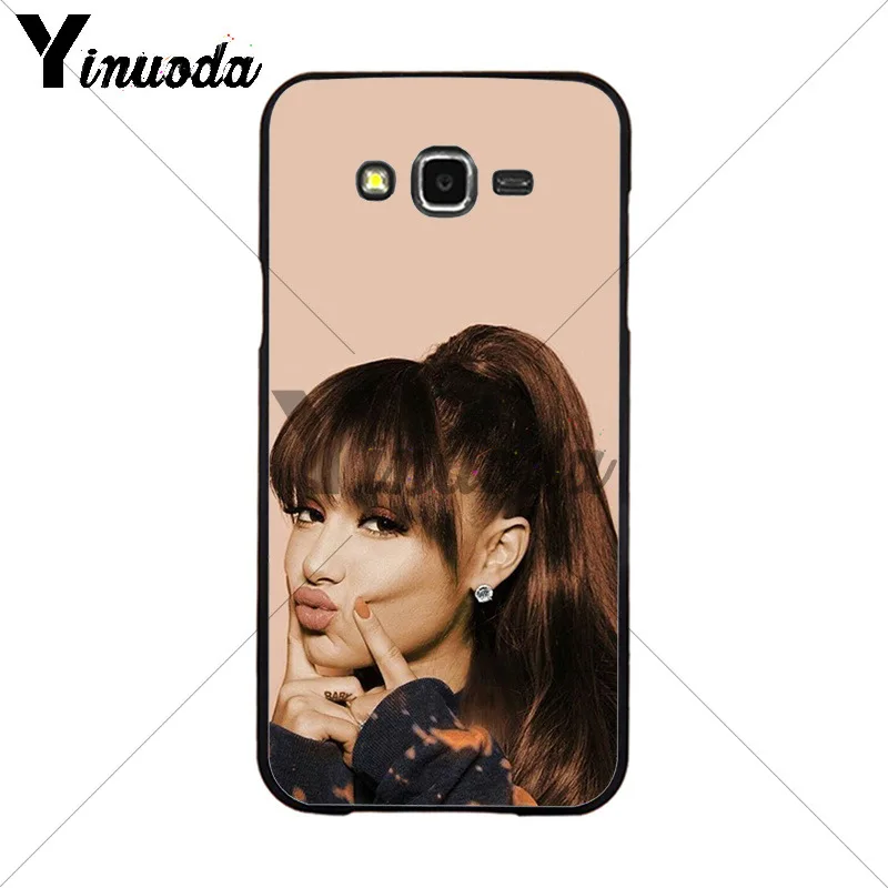 Cat Ar Ariana Grande