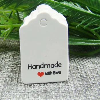 

New 100pcs 3*2cm scallop white Handmade with love tags .gift /candy/ wedding /cookie handmade favors custom product hang tag