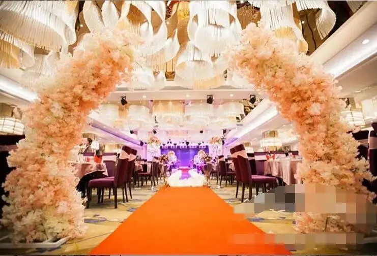 The cherry blossom door. Sakura arch. Wedding wrought iron..016