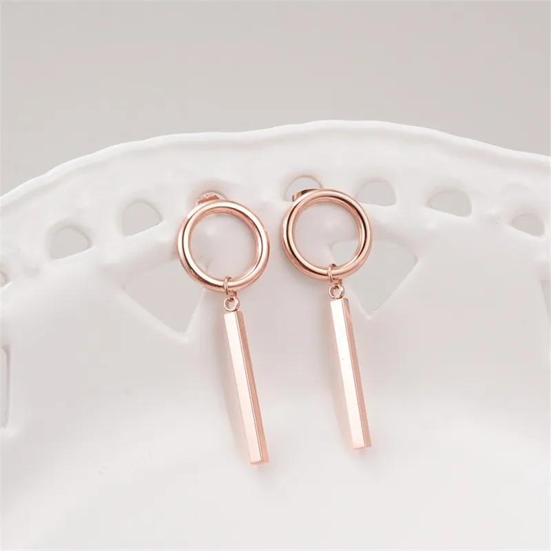 

Hiphop Long Earrings For Women Hollow Circle Long Square Bar Boucle D'oreille Ethnique 316L Stainless Steel Oorbellen Hangers