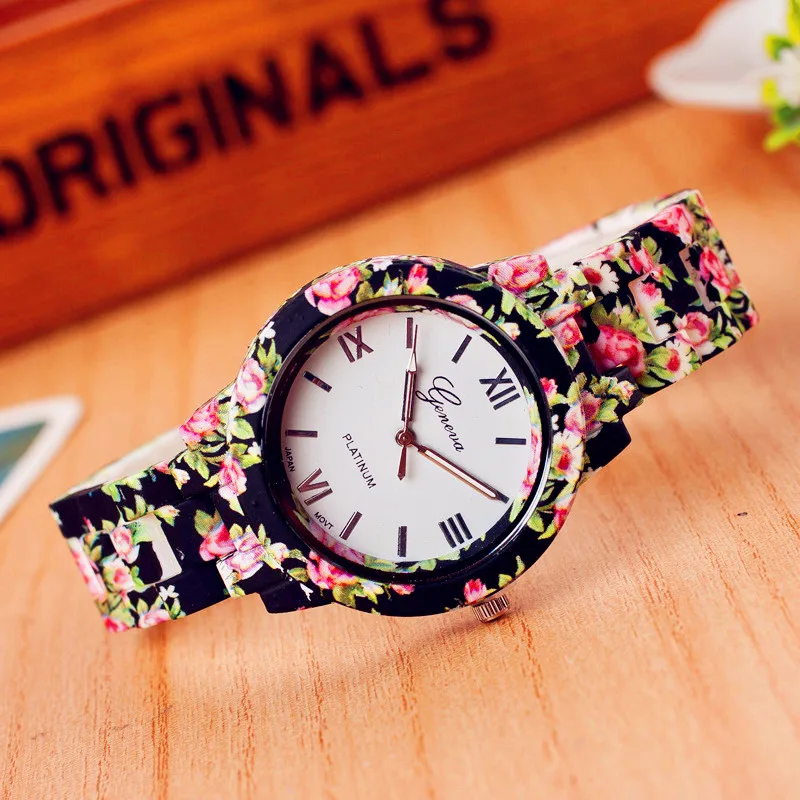Montre Femme несколько цветов череп с принтом из силикона часы сладкий цветок дамы