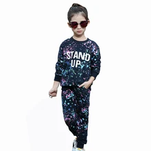 2016 Automne Hiver Style Bébé Filles Graffiti O-cou 2 pcs/ensemble Enfants Survêtement de L’école Uniforme Sport Costume Vêtements Ensembles