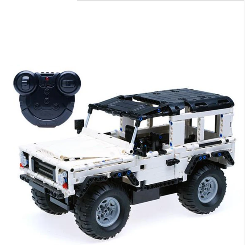 

Assembled Off-road Vehicle Assembled Vehicle Guards Remote Control Assembled Building Blocks Model Sports Car Kids Toy car