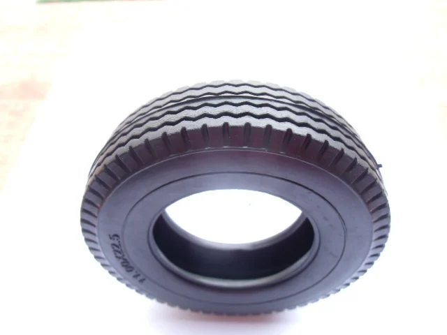 

JD-9A 1/14 Semi Truck Tire