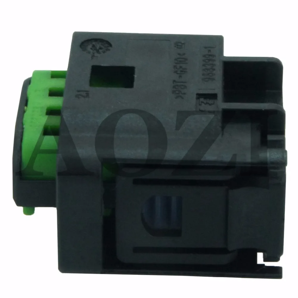 DJ7041-0D6-21_4