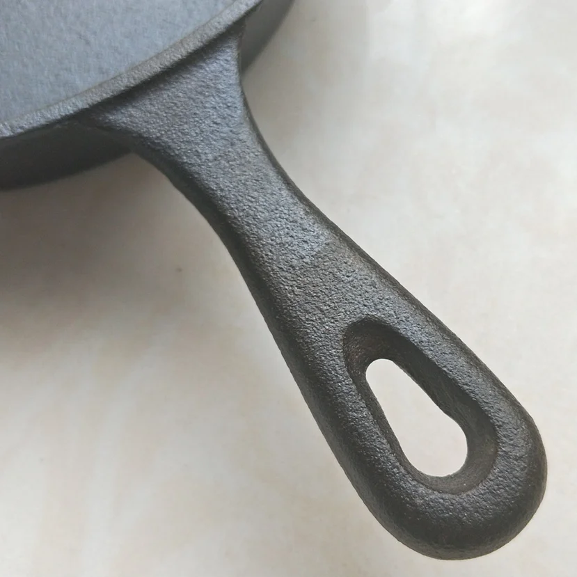 Предварительно закаленный 20 см чугун жарочная сковорода с силиконовой ручкой антипригарной сковородки гриль кухонная посуда черный(frypan-long Handle)(434