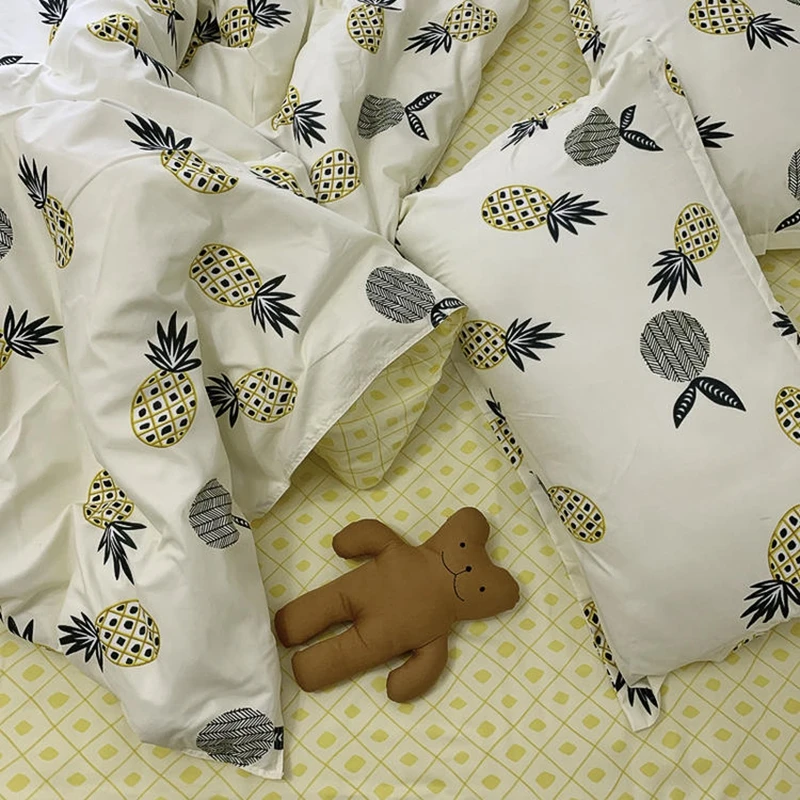 

4 Pieces Bed Sheet Set Cotton Fabric Simple European Style Quilt Cover Summer Bedding Set King Size Queen Size Factory direct