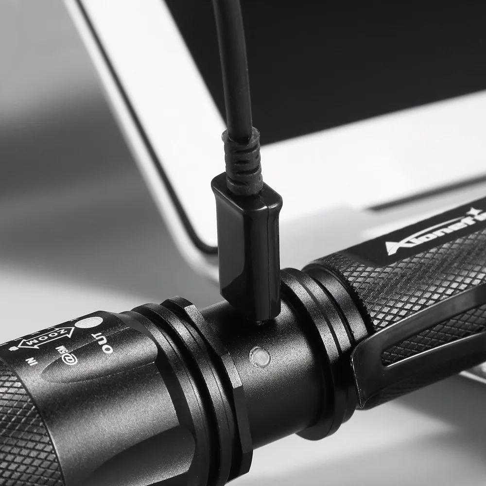 TK200 L2 flashlight (13)