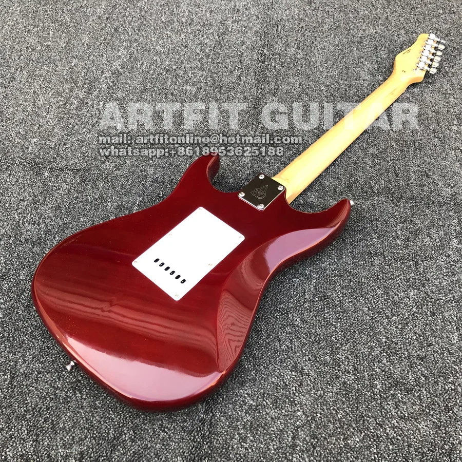 Wine Red Quilted Maple Top Wilkinson Pickups Tremolo Bridge Coil Split M6 Locking Tuners 6 String Clean Sound Stratocaster Electric Guitar (1)