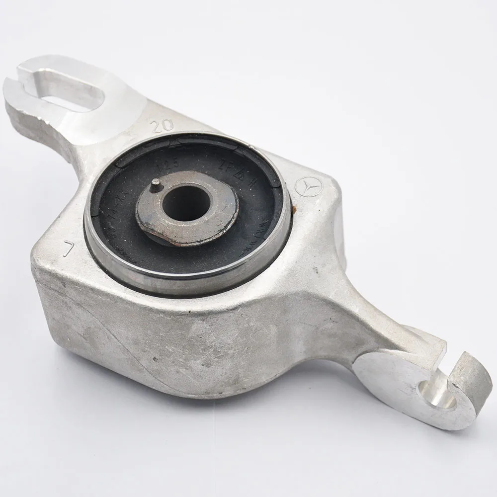 Передняя втулка рычага управления для Mercedes-Benz ML350 ML550 GL350 GL450 GL550 1663300243 166 330 02 43