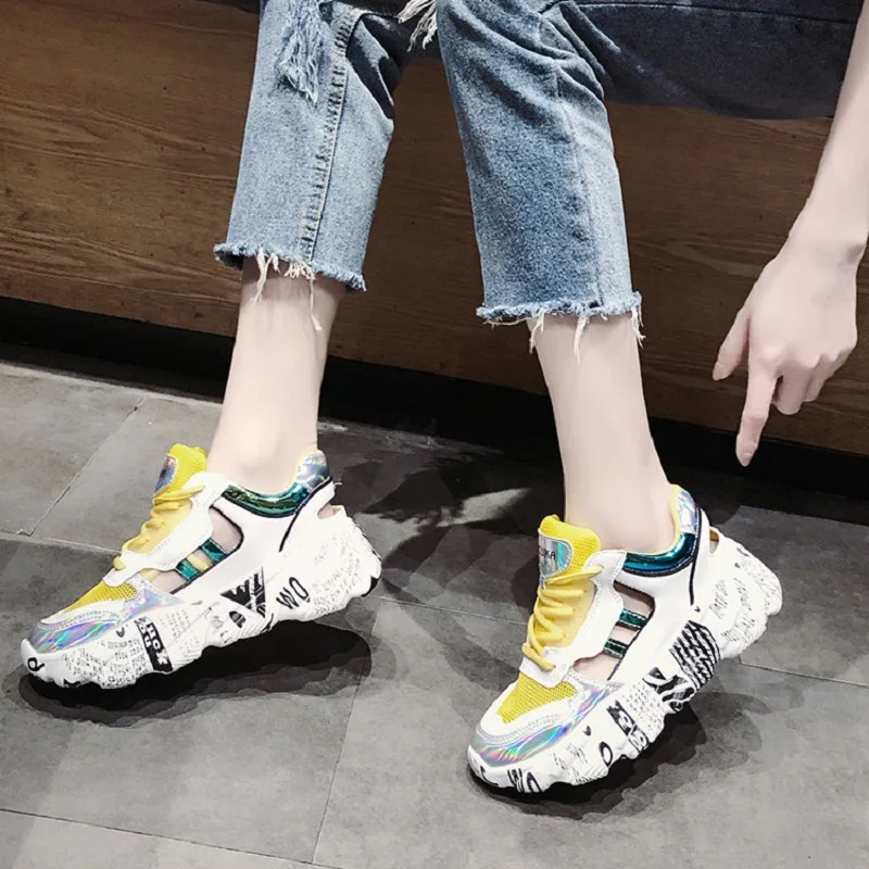 Hollow summer net shoes 2019 spring single shoes wild mesh breathable laser old shoes