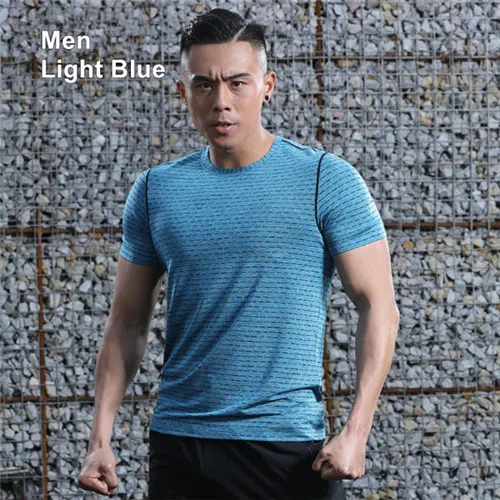 Быстросохнущая Спортивная футболка с короткими рукавами для влюбленных, дышащая Светоотражающая футболка для бега, мужские и женские топы для фитнеса, тренажерного зала, футболки для тренировок - Цвет: Men Light Blue