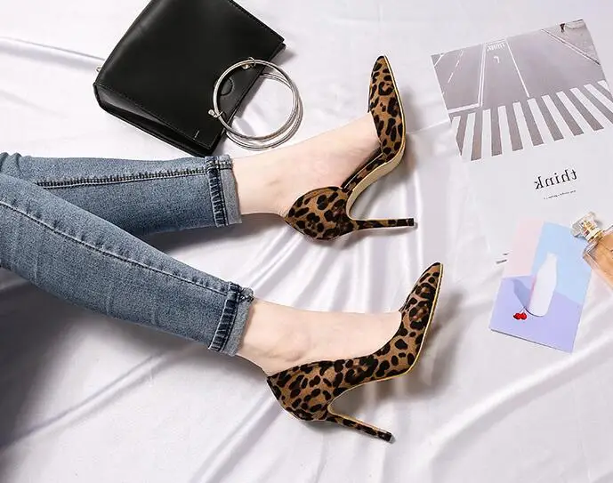 Весенняя пикантная женская обувь леопардовой расцветки элегантные туфли для офиса на высоком каблуке 6-10 см, женские Роскошные тонкие туфли с острым носком и принтом животных