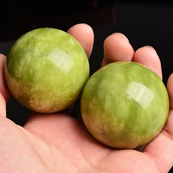 

2pcs Reaction Ball Yoga Massage Ball Roller Natural Jade Decompression Fitness Ball Sports Fitness Crossfit Hand Training