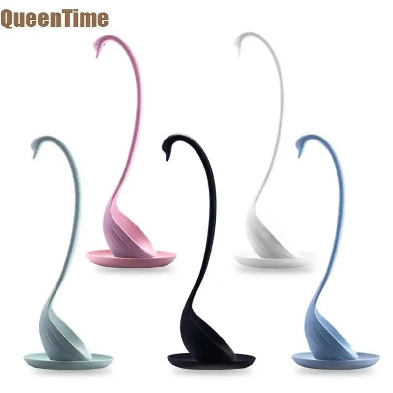 QueenTime пшеничной соломы длинный ковш Творческий лебедь форма Суп Ложки стоячий поварешка пособия по кулинарии гаджеты дома кухня соус ложка - изображение