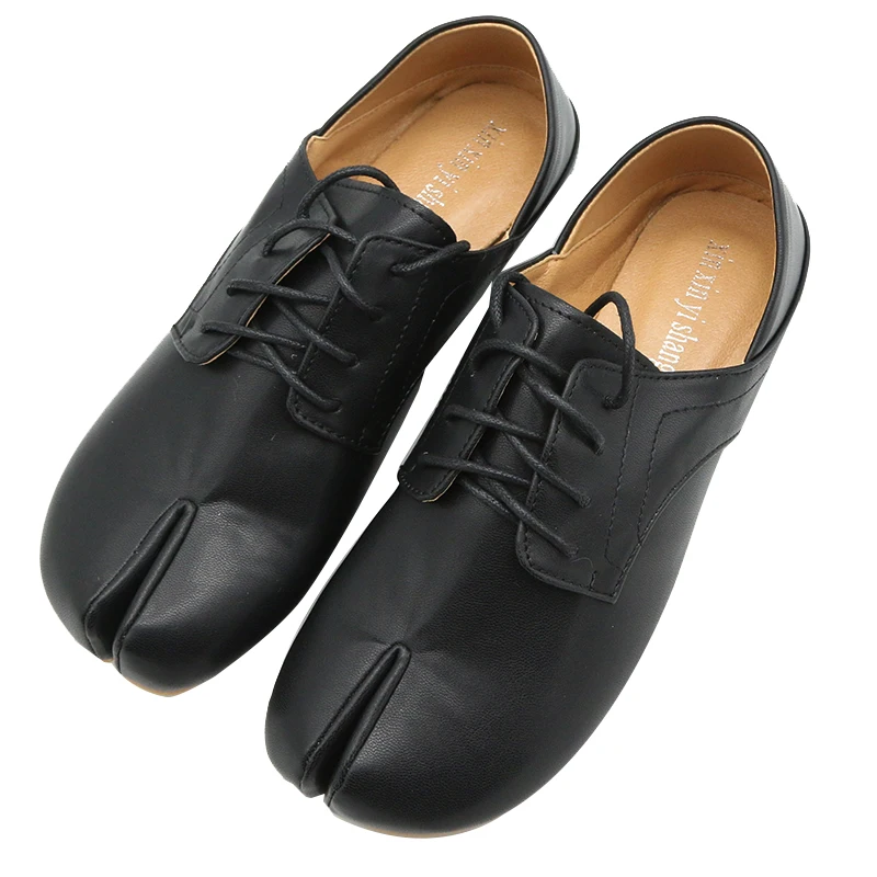Уникальные кожаные туфли с разрезом на носке; два варианта ношения; женская обувь на плоской подошве из микрофибры на шнуровке; tabi ninia zapatos; зимняя обувь с глубоким носком; Мокасины