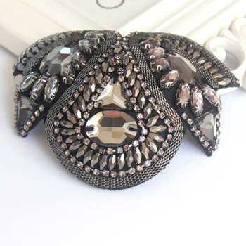 

Handmade jewelery beaded big shoulder brooch epaulet /epaulettes spikes/escapulario blazer accessories/pin badge