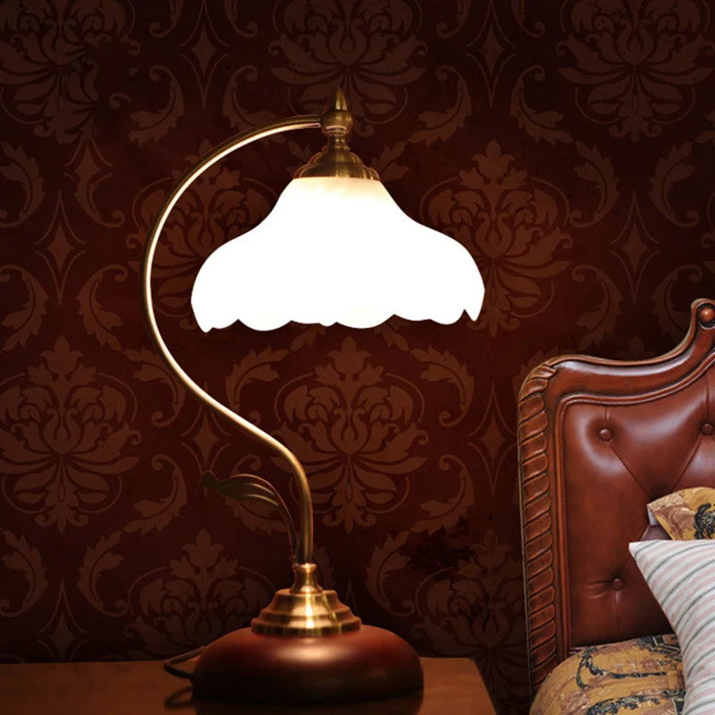 

LED lamps bedroom decorative lights fashion dimming LED simple table lamp personality creative table lamp retro bedside lamp