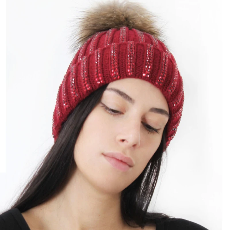pom pom hat (5)