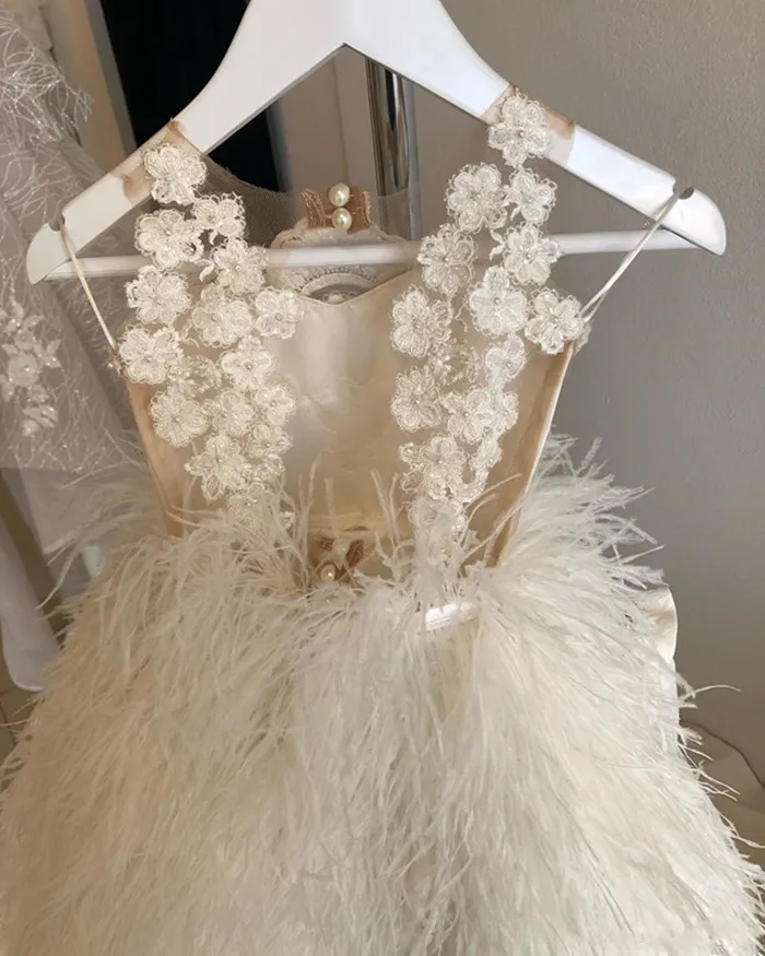 amazing-pearls-feather-flower-girl-dresses-for-wedding-jewel-neck-toddler-pageant-gowns-tulle-sweep-train-appliqued-kids-communion-dress (4)