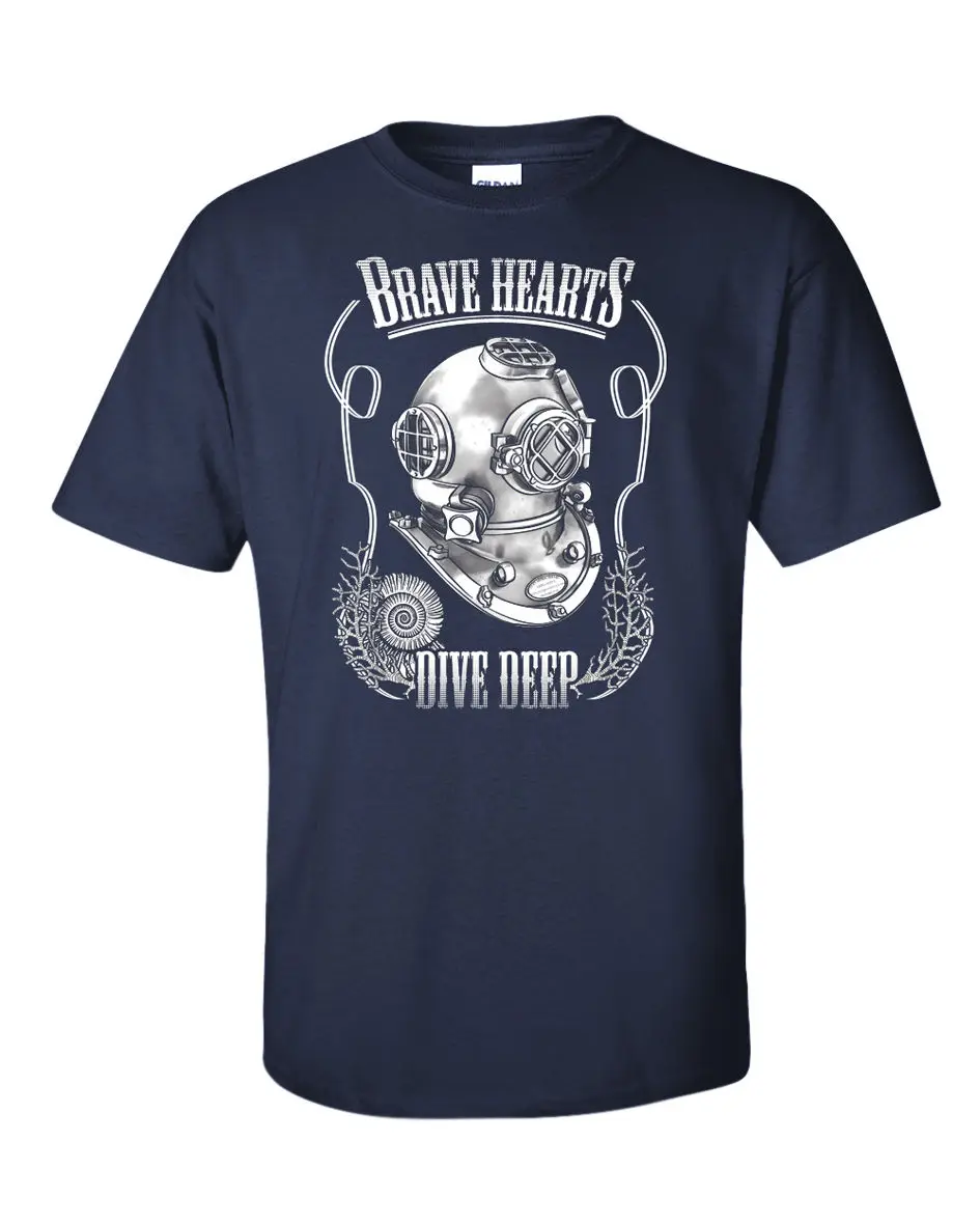 

2019 Summer Tee Shirt Scuba Divs T-Shirt Diver Helmet Water Brave Hearts Dive Deep Underwater O-Neck T-shirt