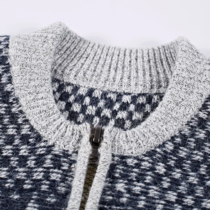 JOOBOX 2018 Spring And Autumn New Fashion Men's Casual Wild Pure Color Sweater Round Long-sleeved Men Knit Cardigan BYS17-42