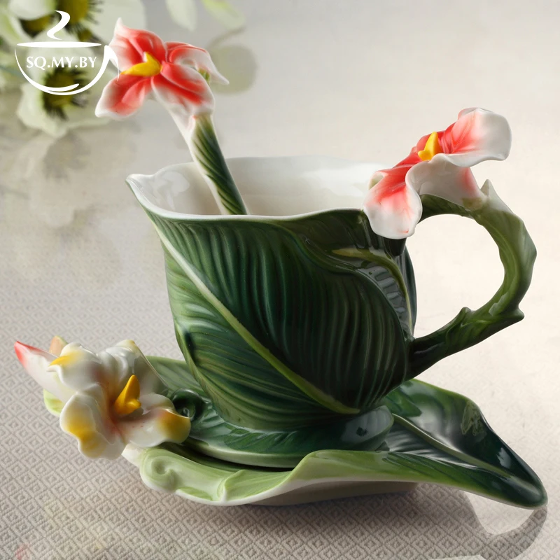 2016 New Arrival Plantain Coffee Cup Colored Enamel Porcelain Bone China Tea Mug With Saucer And