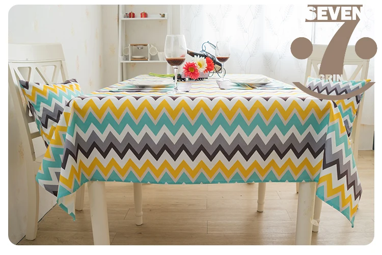 Table covers (4)