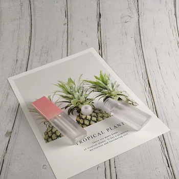 

5ml Empty Square Makeup Liquid Lipstick Lip Gloss Tubes Frosted Cosmetic Packaging Containers White Pink Cap Lipgloss Bottles