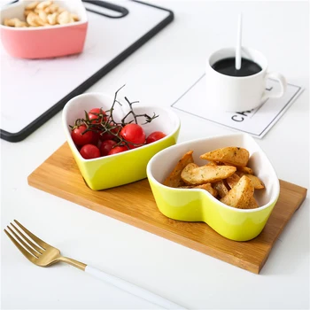

Creative Heart Shape Ceramic Salad Bowls with Bamboo Tray Nordic Style Candy Color Desserts/Fruits Plate Home Tableware