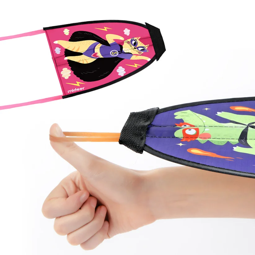 

2019 Mini Funny Children's Nylon Cartoon Catapult Tail 55cm Kite Without Flying Tools Sport Outdoor Playing Toys Puzzle Toys