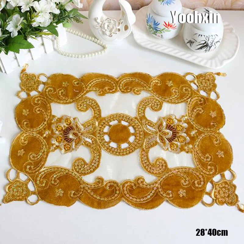 الفاخرة الترتر الذهب التطريز تحديد الموقع كأس القدح الشاي قاعدة أكواب القهوة المطبخ طاولة طعام مكان حصيرة الدانتيل المفرش الزفاف الشراب ساد...