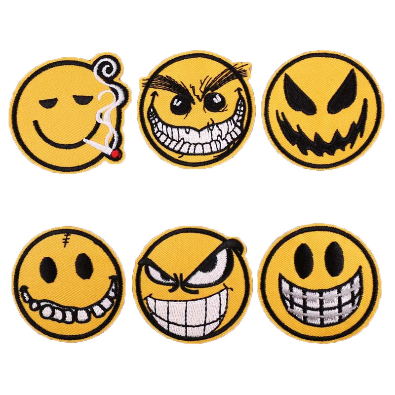 

20pcs Halloween Smiley Face Emoji Punk Patch bordados parches Iron On Patches For Clothing Jacket Embroidered Patchwork Applique