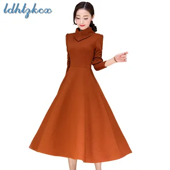 

LDHTZKCX Solid Color Large Size Long-sleeved Knee-Length Dresses Female 2018 Autumn Winter New Knitted Empire Bottom Dress CX301