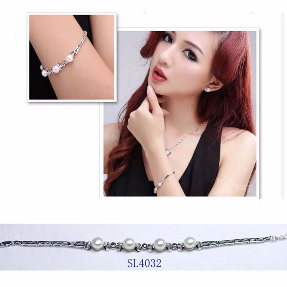 1000 925 Sterling Silver  Fshion  Bracelets with High Luster almost no blemished Freshwater Pearl and Shining Cz sl4032