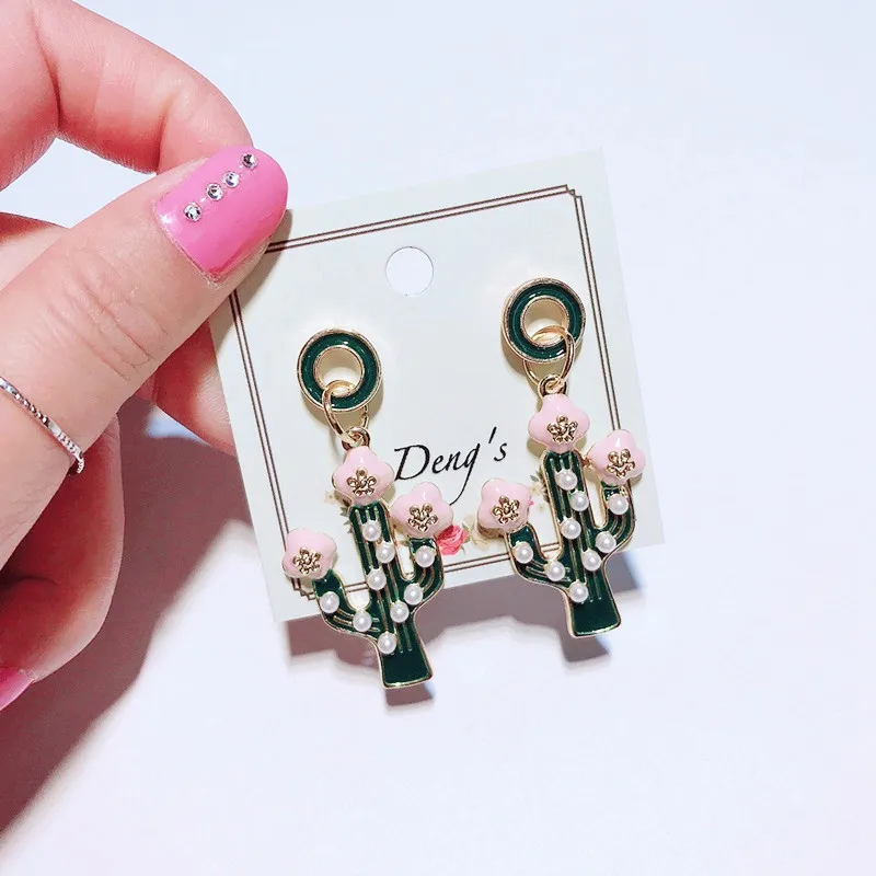 

Ziris Korean Style Big Exaggerated Tropical Element Enameled Plant Earring Cactus Pearls Crispy Colorful Earring