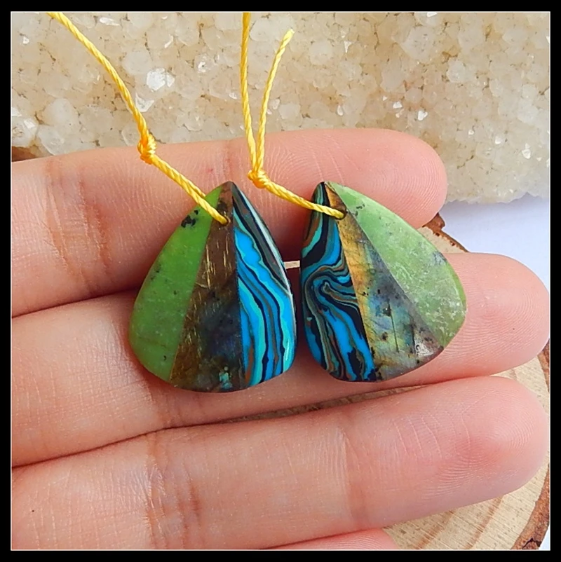 

Sales 1Pairs Natural Stone Rainbow Jasper With Labradorite And Serpentine Handmade Teardrop Earring Bead 23x18x4mm 4.58g