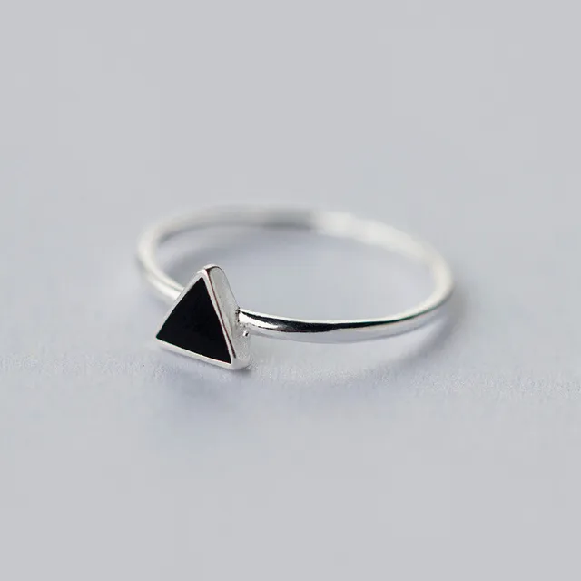 bague-triangle