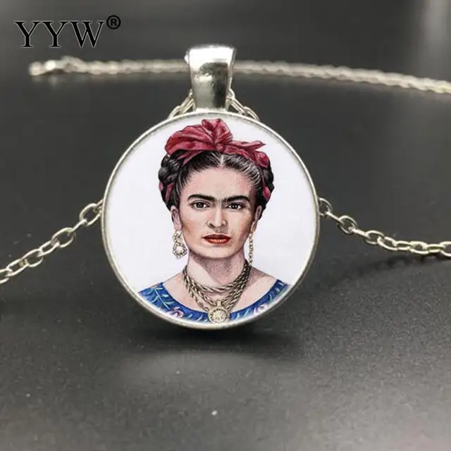 Zinc Alloy Time Gem Jewelry Necklace Arts Pendant Necklace Oval Chain