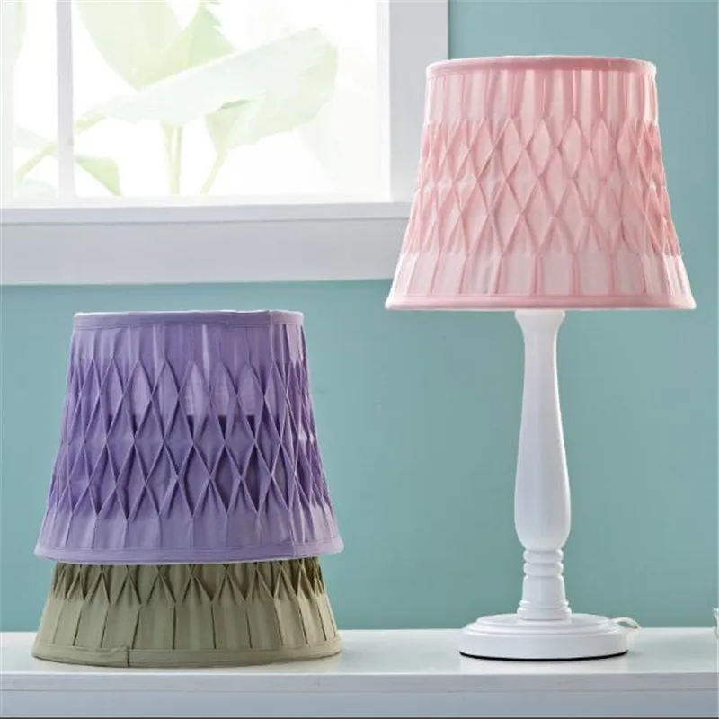 Simple European Princess Wood Fabric E27 Table Lamp for Girl's room