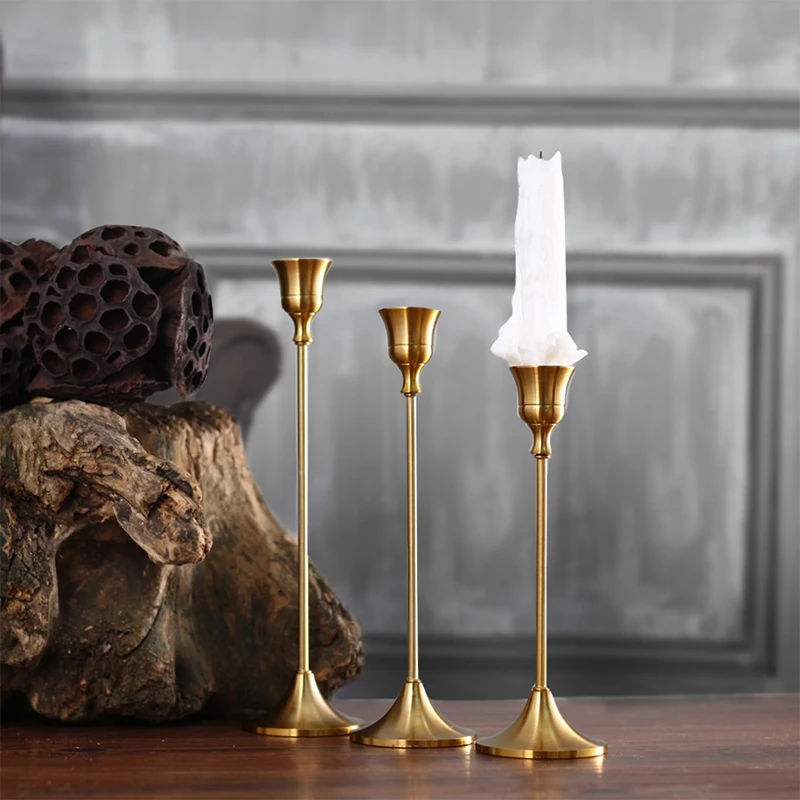 

European Style Single Head Candlestick Home Wedding Decoration Ornament Candle Holders Tealight Candlestick Centerpieces