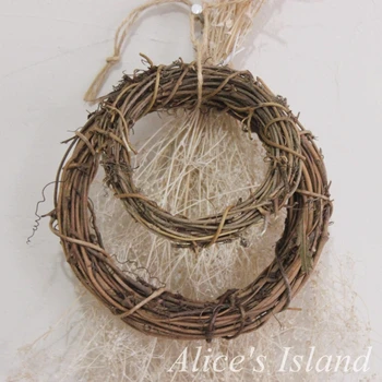 

3pcs/lot mixed size Wedding Accessories Material Natural Rattan Circle Stem Branch Ring Christmas Decoration Photography Props